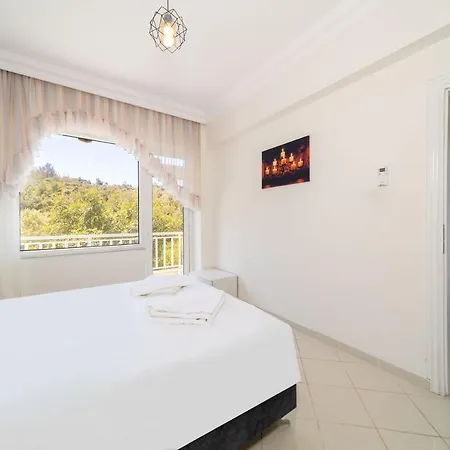 Captivating Flat With Bewitching Sea & Nature View And Balcony Near Popular Attractions In Alanya, Antalya *